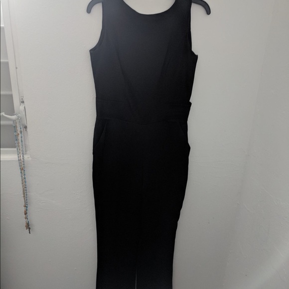 Jumper - Picture 2 of 2